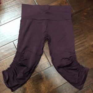 Lululemon High Waist Crop Pant- Size 6